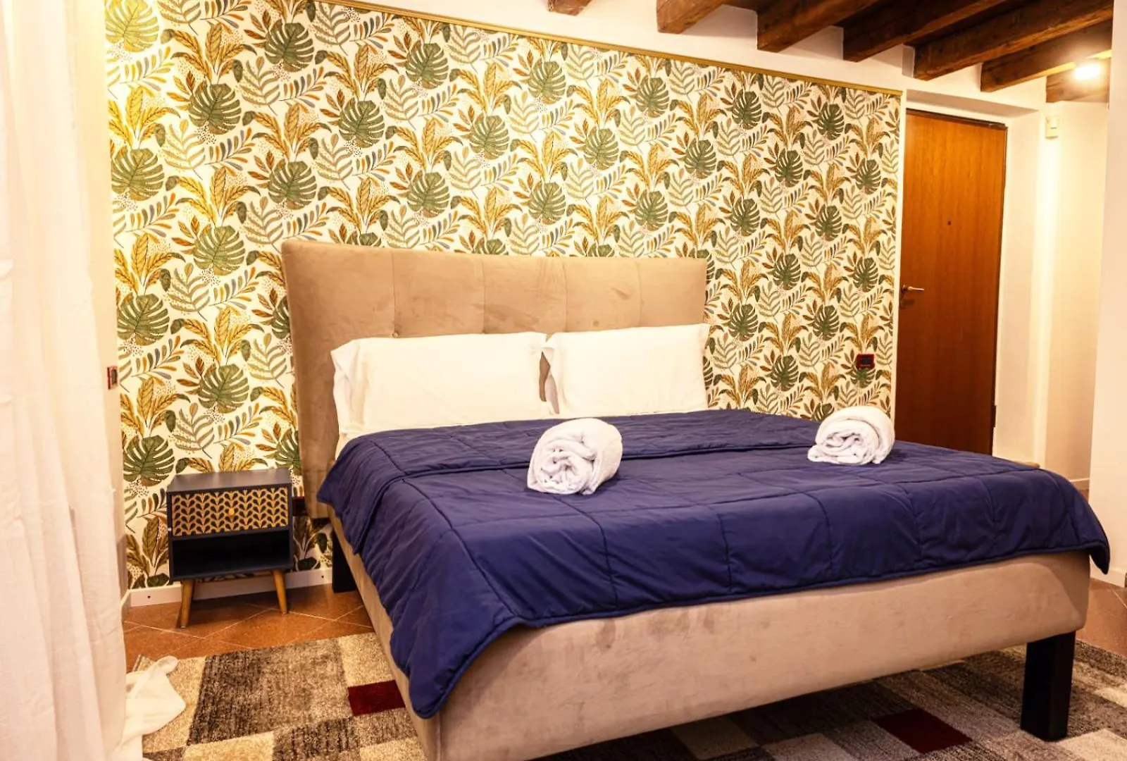Al 18 Verona Rooms Guest house
